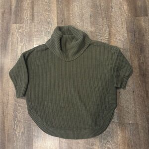 Express lightweight, hunter Green Cowl Turtleneck Sweater